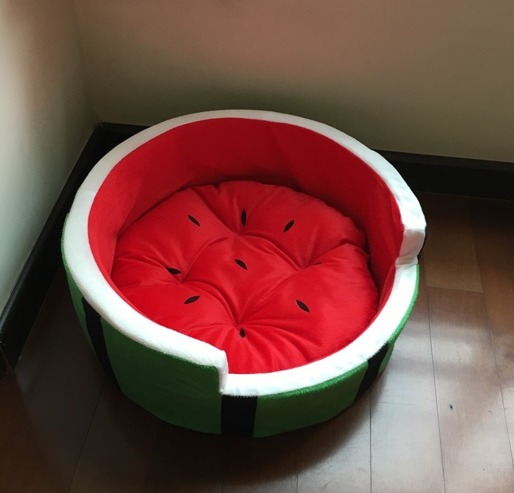 Watermelon Pet Bed – Cozy Nest for Cats & Small Dogs