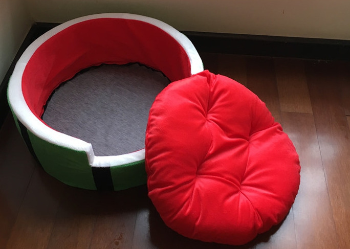 Watermelon Pet Bed – Cozy Nest for Cats & Small Dogs